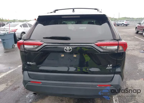 2019 Toyota Rav4 Le z USA, uszkodzony, nr VIN JTMF1RFV6KD016360